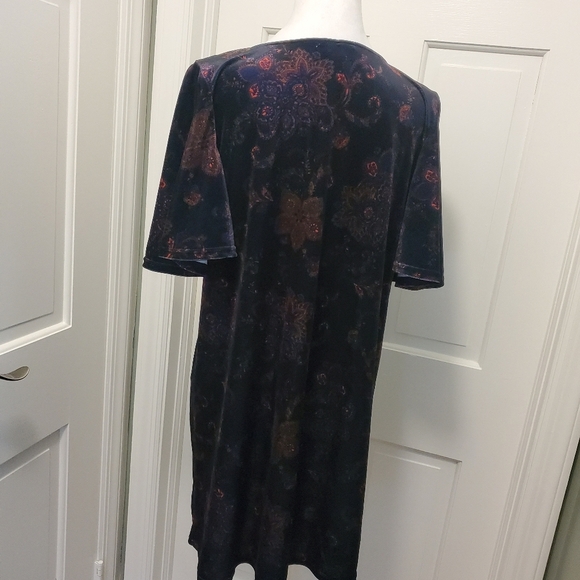 Modcloth Velvet A-line Deep Vneck Flutter Sleeve Dress Size Medium - Picture 4 of 9